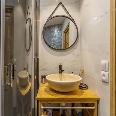 Daire Lovely In Louvre