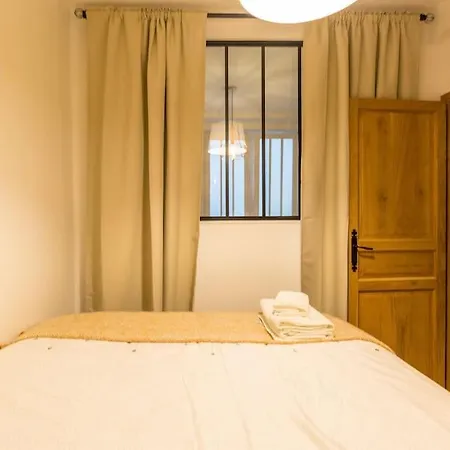 Lovely In Louvre * Paris